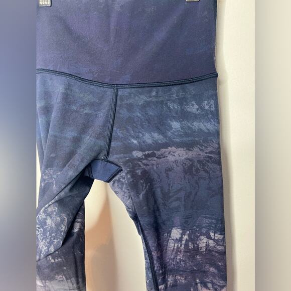 Lululemon Wunder Under High Rise Panorama Patterned - Picture 5 of 5